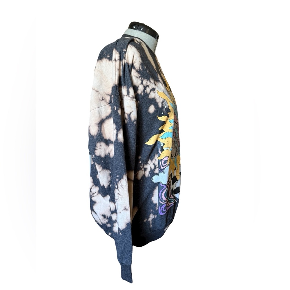 No Boundaries Mushroom Graphic Tie-Dye Sweatshirt 1x - Picture 7 of 11